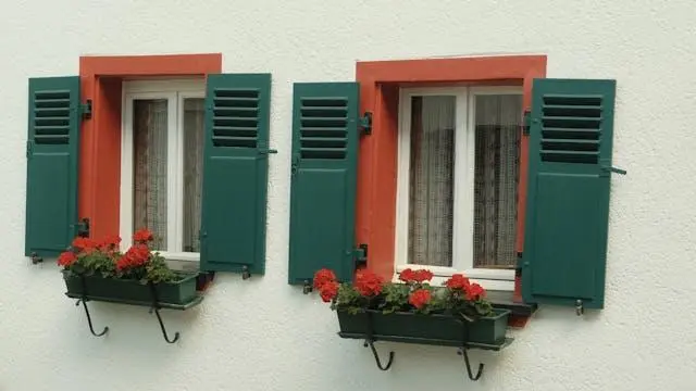 Custom Flower Window Boxes